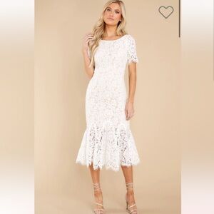Just Me size small White Lace Nude Lining
Mermaid Midi Dress Short Sleeves